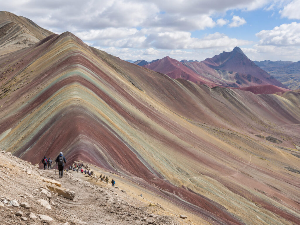 MONTAÑA DE 7 COLORES